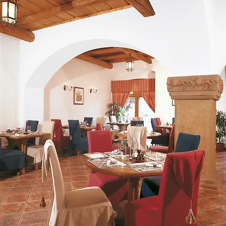 U Zlatého Lva Hotel 3*